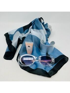 Women's Travel Must Haves - 4 pack- Origins, Sexy Star Accesories